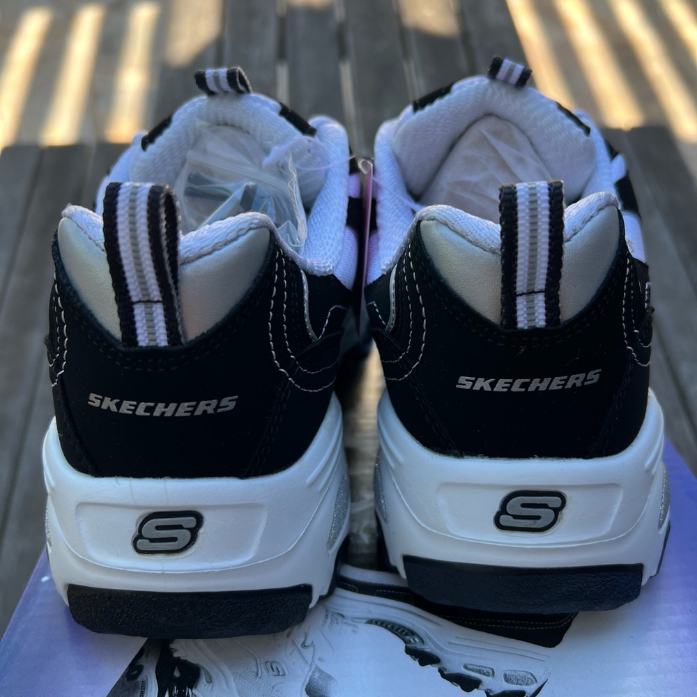 NIB Skechers D'Lites Biggest Fan Black White Chunky Sneakers Womens Size 7 - Picture 5 of 12